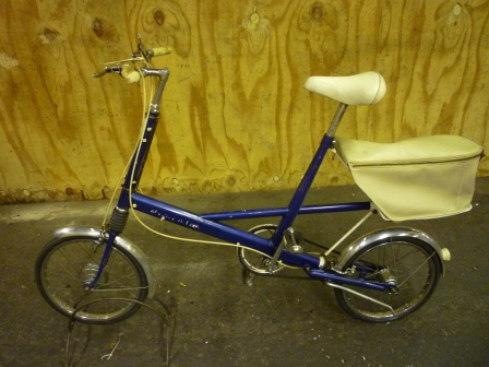 Moulton Postman with rear rack