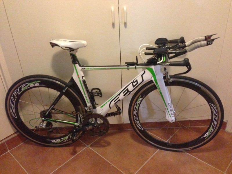 2010 Felt B2 Pro triathlon/TT bike / Used 