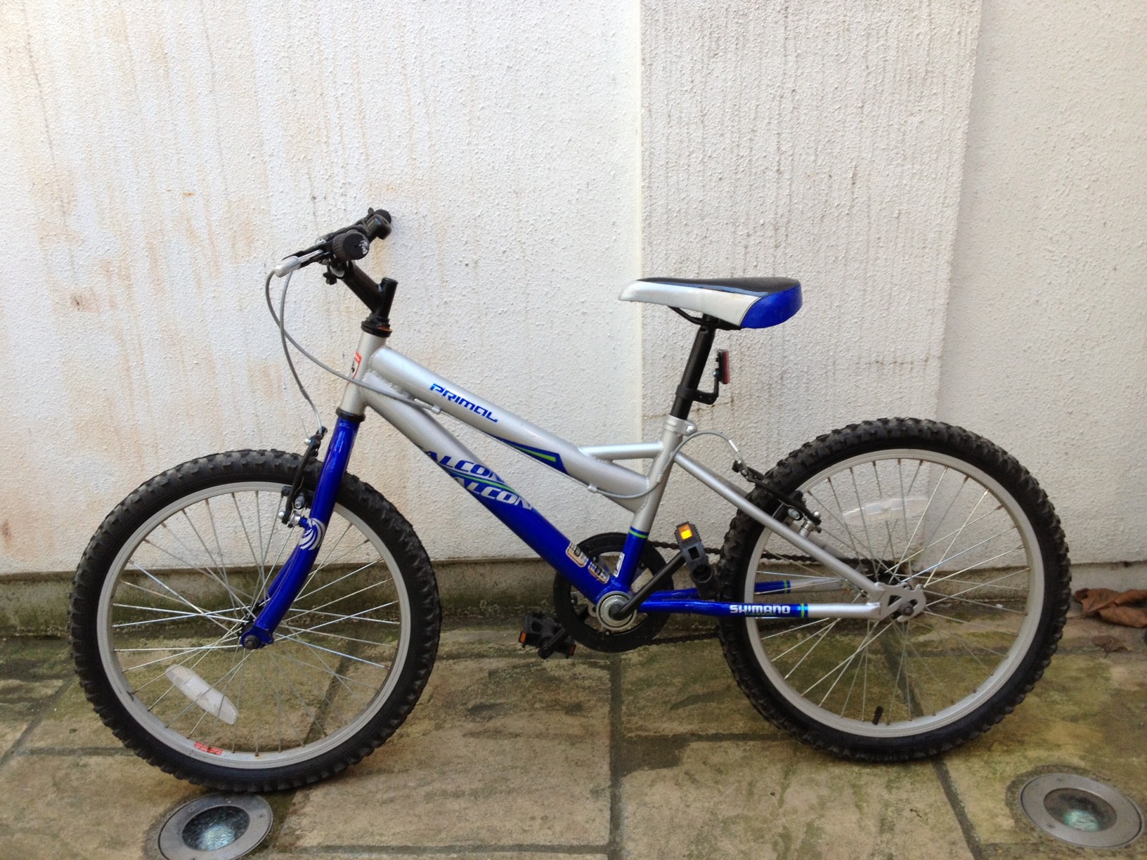 2 x 1! Kid's MTN like NEW!